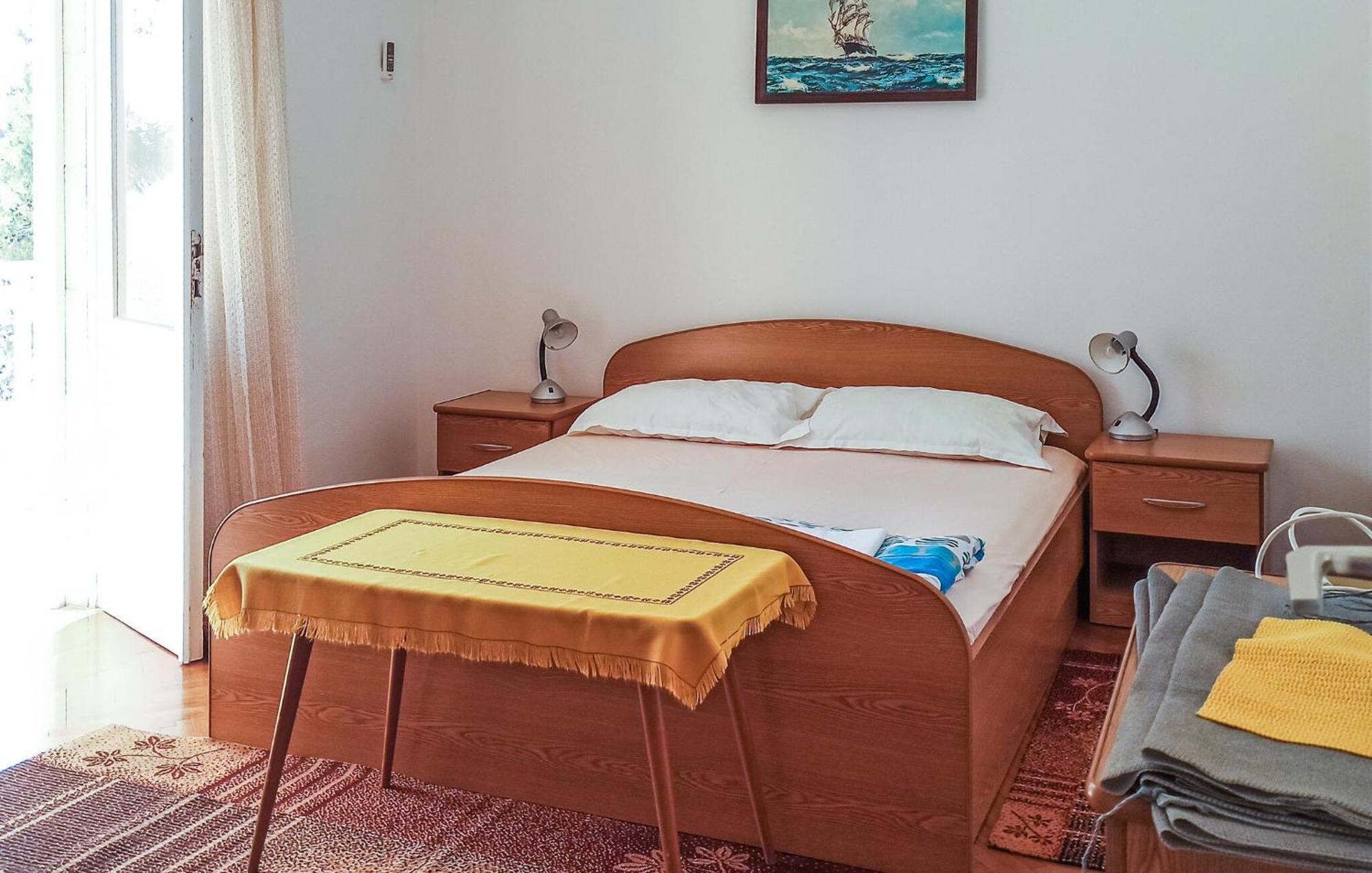 Amazing Apartment In Lumbarda With Kitchen Εξωτερικό φωτογραφία